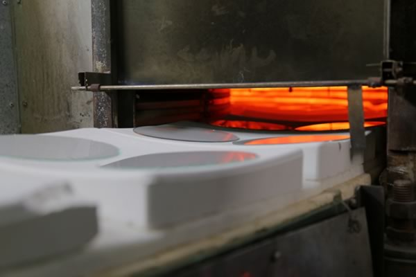 Medium wave quartz heater tube